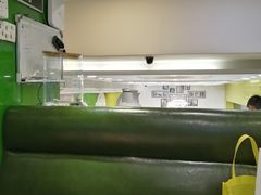 -佰搭果·广式茶餐厅(西华路店)