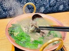 -麦麦山云南菜(复地活力城店)