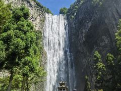 -刘伯温故里景区百丈漈