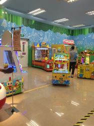 -莫莉幻想儿童乐园(三河燕郊永旺店)