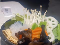 -三江源活鱼现烤(维多利摩尔城店)