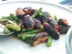 酿牛肚菌芦笋-唐廊烤鸭店(工体店)