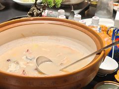 -忆江南·临江鱼馆