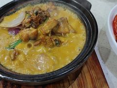 咖喱鸡饭-新威港式茶餐厅(松岗天虹店)