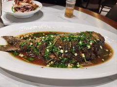 -梅利汴京烤鸭•开封豫菜地标店(东大街店)