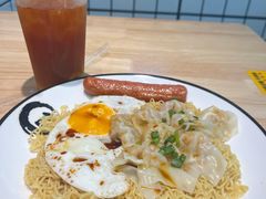 豪华三宝公仔面-明記茶餐廳(福田总店)