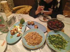 -鹿港小镇(霄云店)