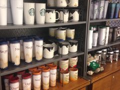 零售区-星巴克(信达城店)