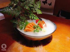 三文鱼刺身-鳗鱼家·深夜食堂(军博店)
