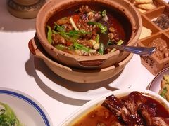 -八府香鸭·啫啫煲(华山路店)