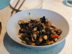 炒小黑鸡枞-半山腰·云南菜(侨福芳草地店)