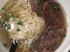 -翡翠拉面小笼包(机场DFS店)