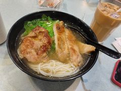 清汤猪扒米线-华嫂冰室(尖沙咀店)