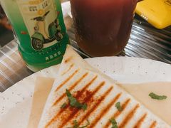 -野草莓自由市场