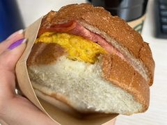 火腿芝士爆浆蛋三明治-星巴克臻选(北京前门大街店)