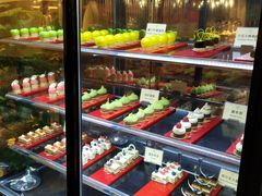 自助取餐区-东莞塘厦三正半山温泉酒店·沙利文西餐厅