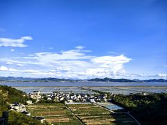 -伍山石窟
