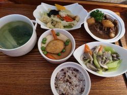 -大美母婴月子中心