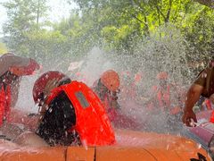 -雅鲁激流探险漂流