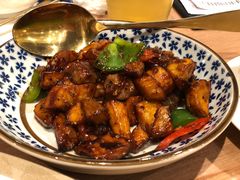 甜薯黑椒安格斯牛粒-裕.鹅庄