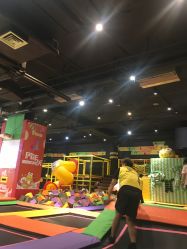 -蹦蹦跳跳(新奥购物中心店)