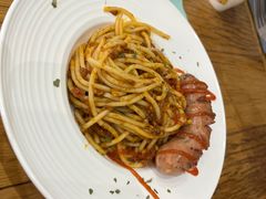 香肠意面-汽车博物馆主题餐厅