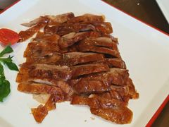 -赶海部落海鲜城(海阳路店)