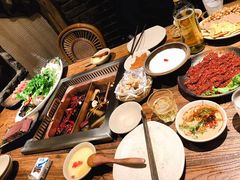 -老牌坊云南鱼豆花火锅(爱建店)