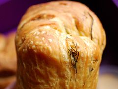 羊角花心卷-西点坊(浦东香格里拉店)