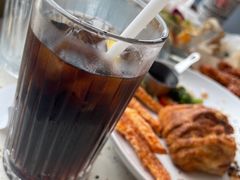 -必胜客(WOW中央公园店)