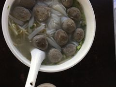 -潮镇老尾牛杂(环城西路店)