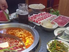 -沸炉重庆老火锅(军事博物馆店)