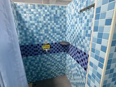 -奥冠体育华师附中恒温游泳馆