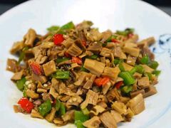 -爱啤精酿·民谣酒馆(滨江店)