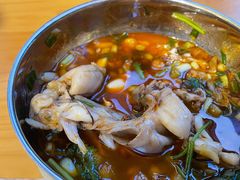 -鸿顺老铁锅美蛙鱼府(解放碑店)