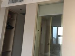 -桔子酒店(深圳东门湖贝地铁站店)