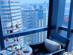 -上海龙之梦万丽酒店