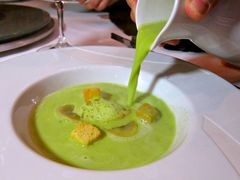 snails&nbsp;soup-AZUR聚(香格里拉饭店)