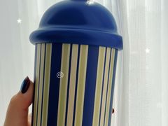 -M Stand(南京新街口金鹰店)