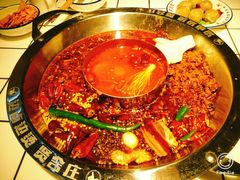 -贤合庄卤味火锅(时代广场店)