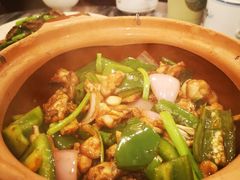 瓦煲焗走地鸡-紫金食坊(江南西路店)