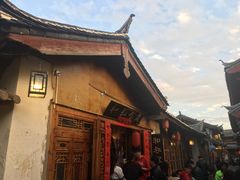 -小锅巴纳西餐厅