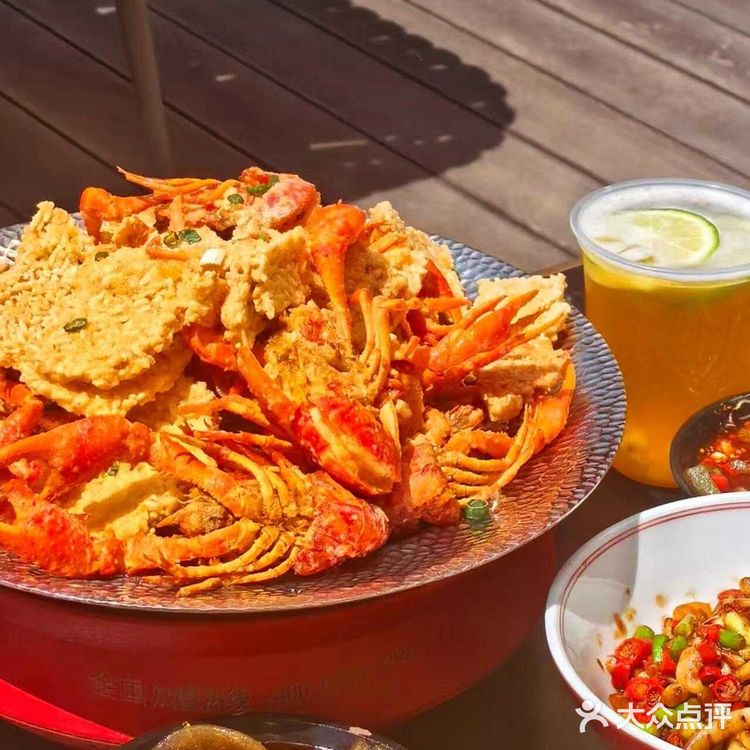🦞救命!西安这家小龙虾直接香迷糊!夏天的快