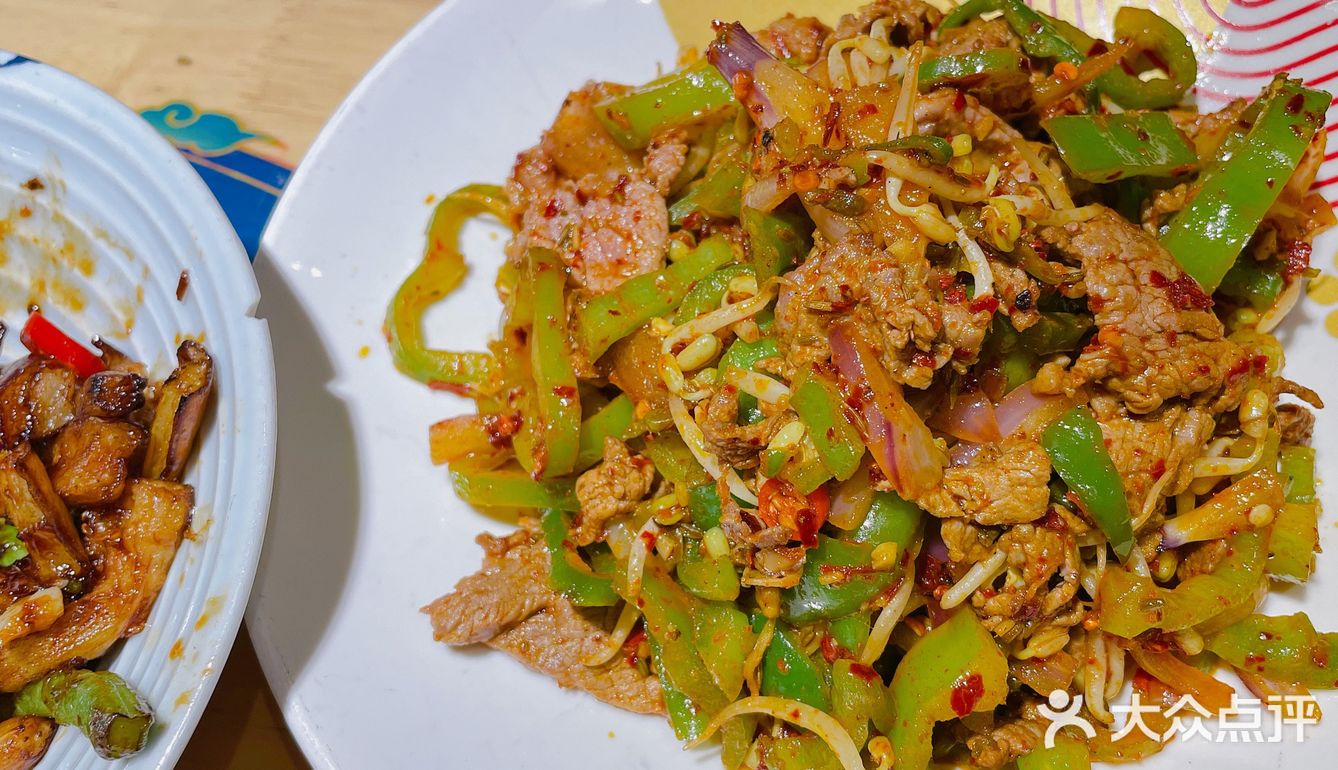 【小6汤包】｜从小吃到大的老店，但卫生堪忧