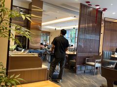 -高玛纳驴肉火烧(一世界店)