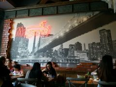 -玛格萝妮(汇智国际商业中心店)