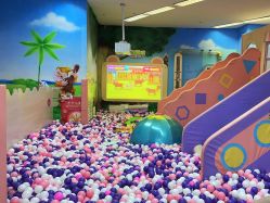 -孩子王(昆山招商花园城店)