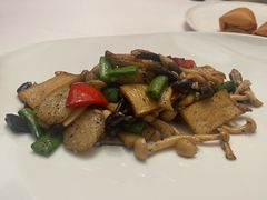 -潮民公馆(BFC外滩金融中心店)