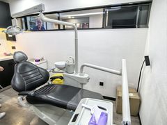 -因普朗口腔矫正种植中心(杭印街门诊部)