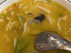 -天外天美食广场(哈尔滨路店)